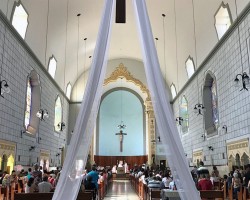 Dicembre - Chiesa di Santa Teresa e Santa Teresina - BH/MG